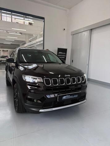 Jeep Compass 1.3 Turbo T4 190 CV PHEV AT6 4xe Limited 2023 - Foto 2