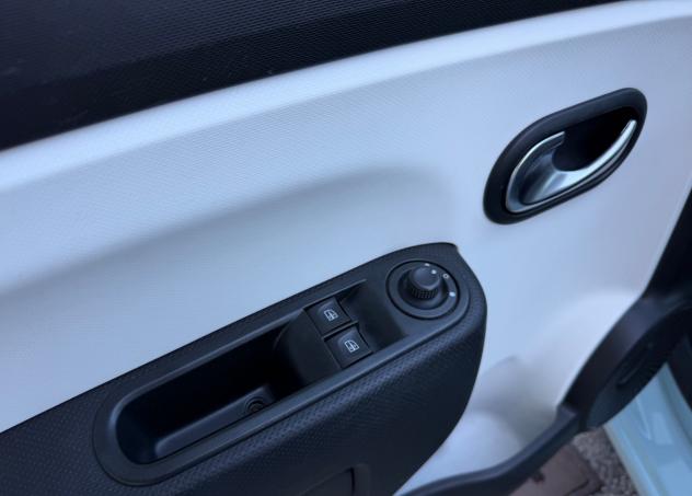 Renault Twingo 1.0 benzina Neopatentati - Foto 10