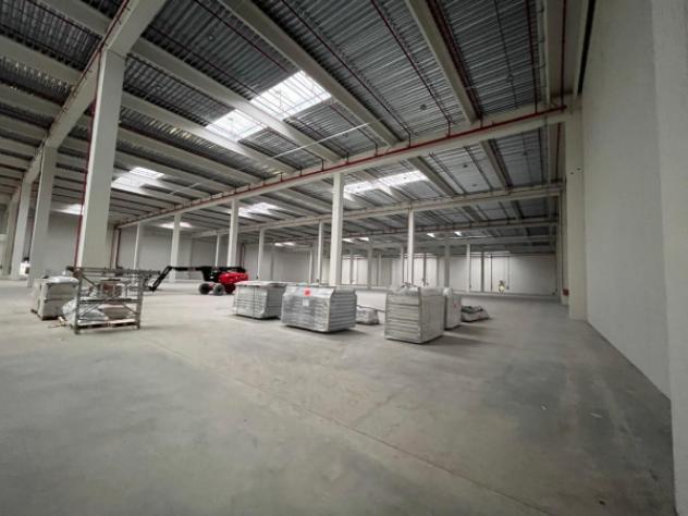 Immobile di 11000 m² con più di 5 locali in affitto a Romano di Lombardia - Foto 17