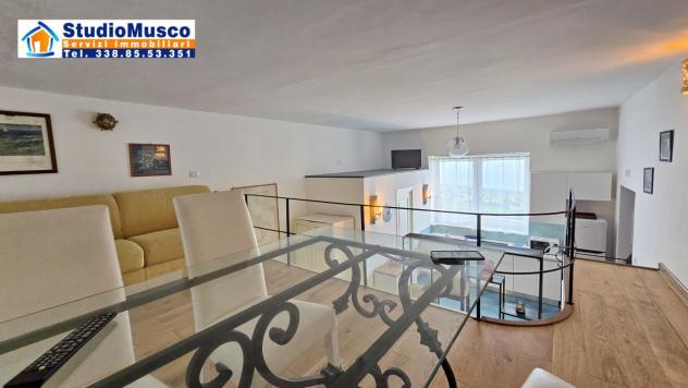 StudioMusco vende a Capri, su via Marina Grande, appartamento su due livelli. - Foto 19