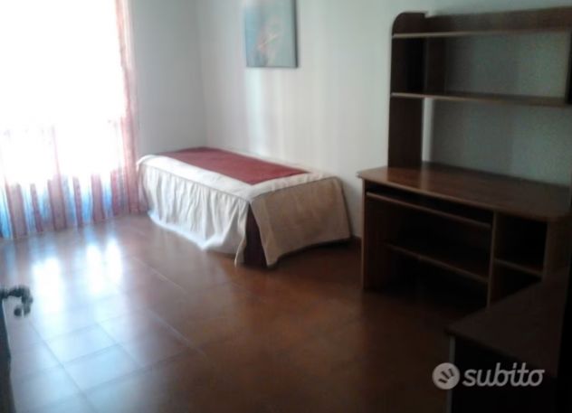 Posto letto in doppia tutto incluso ed economico..zona università - Foto 2