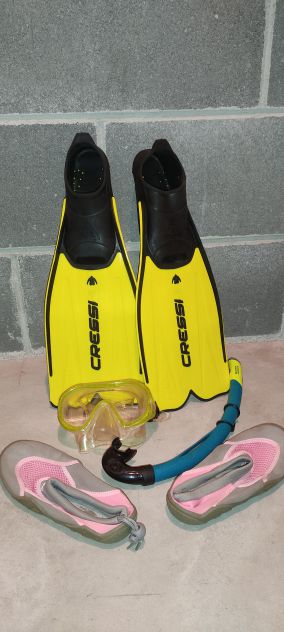 Maschera e boccaglio, scarpe da roccia - Foto 3