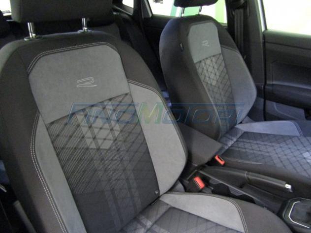 VOLKSWAGEN Polo 1.0 TSI 115 CV DSG R-Line rif. 21965525 - Foto 10
