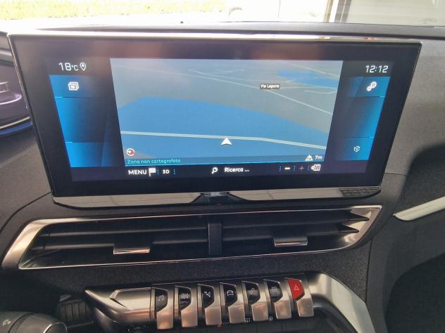 Peugeot 3008 1.5 HDi 130cv Allure 2023 - Foto 10
