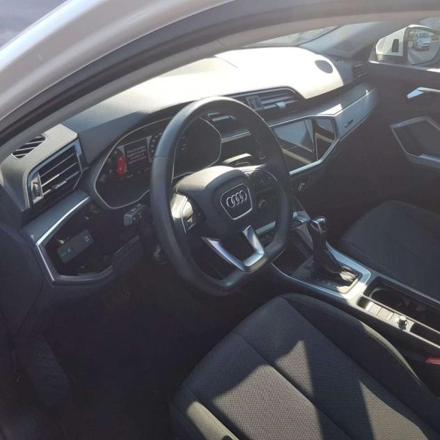 Audi Q3 Sportback 35 TDI S tronic Business Plus 150 CV - Foto 10