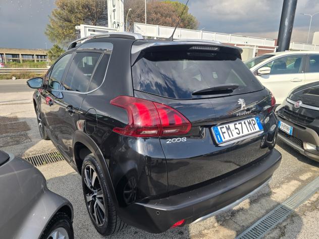 Peugeot 2008 BlueHDi 100cv Allure - Foto 6