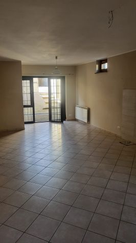 VILLETTA A SCHIERA SU 3 LIVELLI RIF. V1/2469 - Foto 4