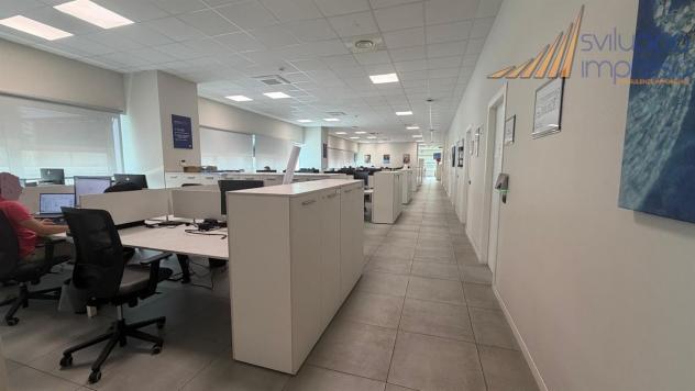 UFFICIO ARREDATO IN AFFITTO A MONZA - Foto 3