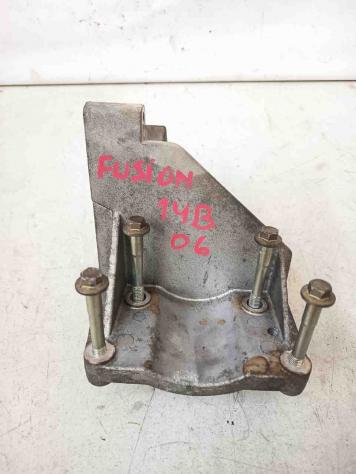 SUPPORTO POMPA IDROGUIDA FORD Fusion 2° Serie benzina 1.4 (0509)
