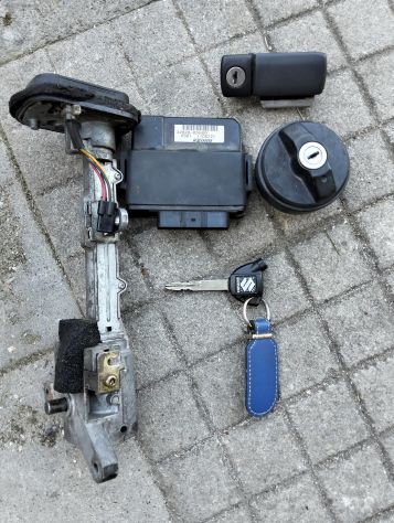 KIT CHIAVE SUZUKI BURGMAN AN 400 k8 CENTRALINA BLOCCHETTO ACCENSIONE 2006 /2013