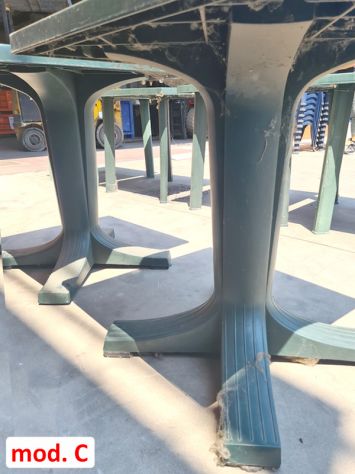 tavoli in plastica da esterno usati - Foto 6