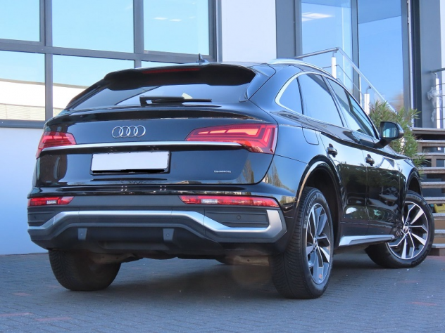 2022 Audi Q5 40 TDI S tronic quattro S line Sportback - Foto 2