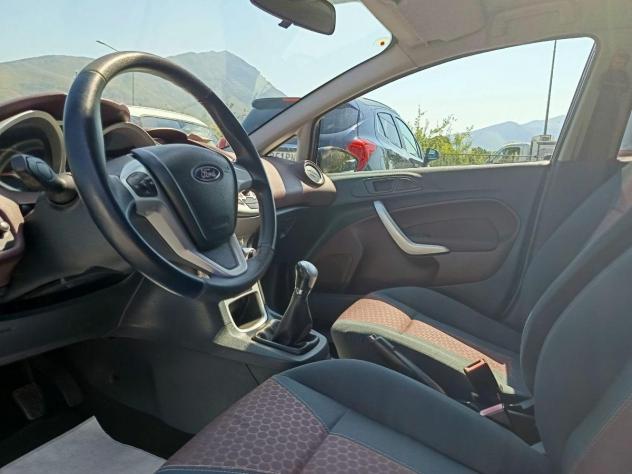 FORD Fiesta 1.2i 82CV - Neopatentati - Foto 10