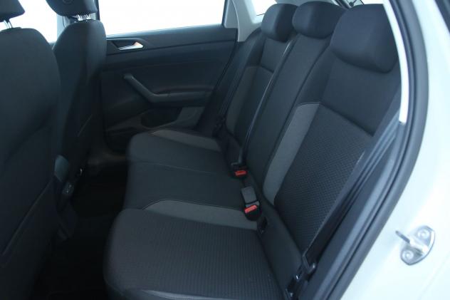 Volkswagen Polo 1.0 TSI Life Cerchi in lega "Essex" 5,5 J x 15" Black/ Tech Pack/Climatronic/Park Pilot/Mirror Pack - Foto 8