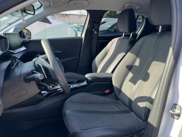 Peugeot 208 1.2 PURETECH 100CV EAT8 AUTIMATIC ALLURE - Foto 4