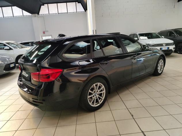 BMW Serie 3 316d Business Advantage Touring autom. - Foto 5