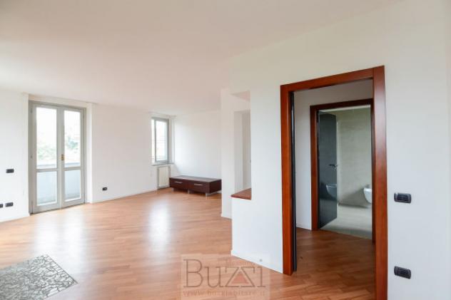 Attico / Mansarda di 125 m² con 3 locali e box auto doppio in vendita a Seregno - Foto 15