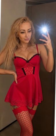 Gli altri vendono massaggi . . ** FELINA ** . . DONA PIACERE-BENESSERE-RELAX - Foto 2 Tel:3311958888