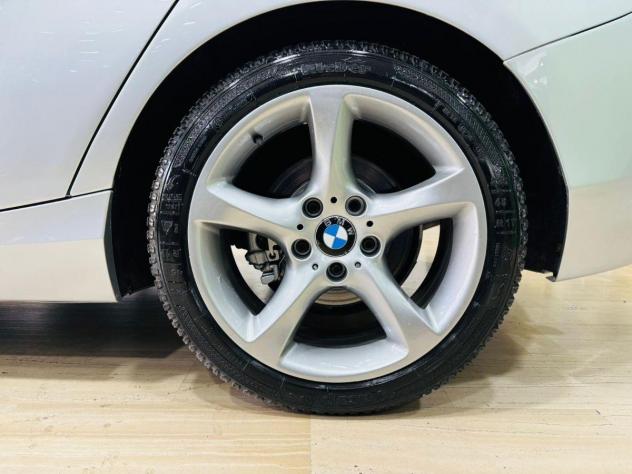 BMW 116d 5p. Efficient Dynamics Urban - Foto 7