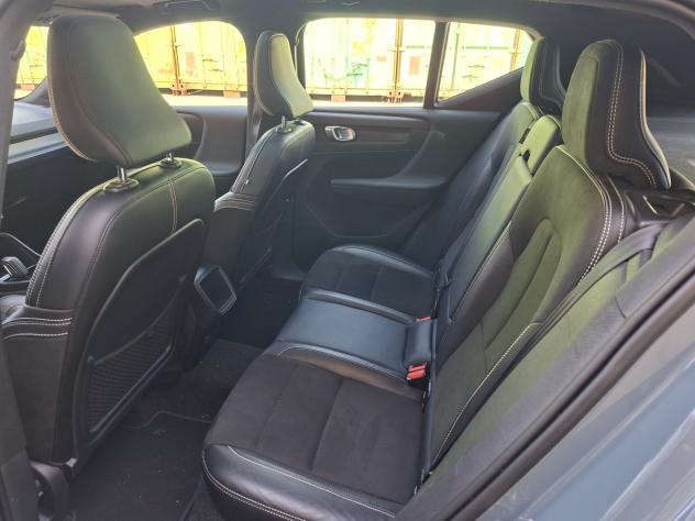 Volvo XC40 2.0 tdi 190cv r Design tetto - Foto 7