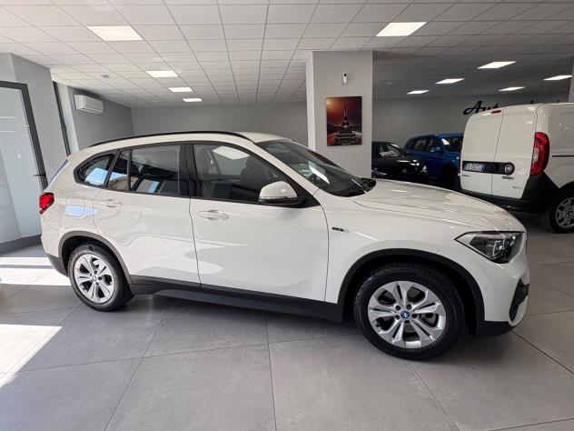 Bmw X1 xDrive25e Sport 1.5 125cv 2022 km 83000 - Foto 3
