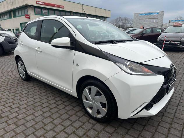 TOYOTA - Aygo - 1.0 VVT-i 69 CV 5 porte x-play - Foto 3