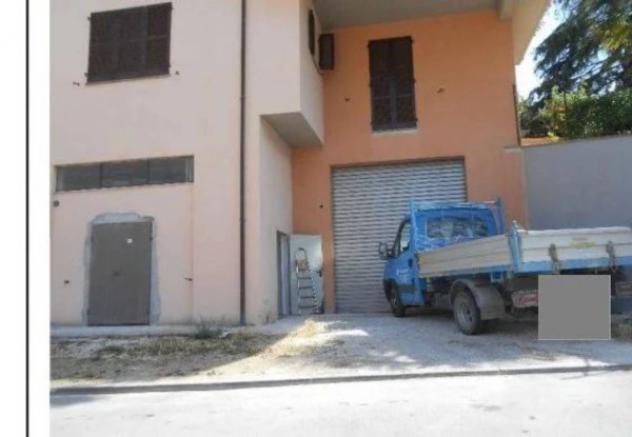 Immobile in asta di 346 m² in vendita a Castelraimondo - Foto 3