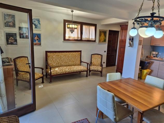 Villa panoramica a schiera con due unità abitative - Foto 10