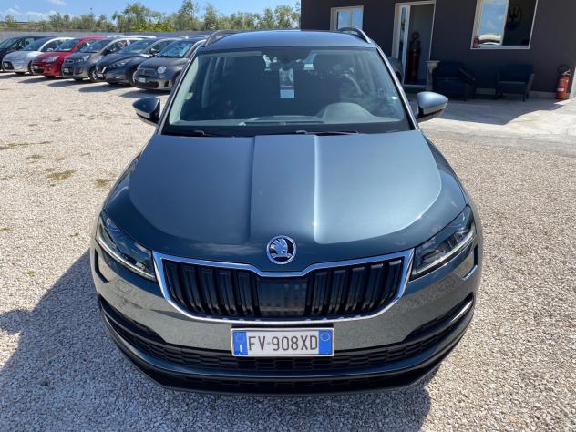 Skoda Karoq 1.6 TDI SCR DSG Ambition IVA ESPOSTA UNICO PROPIETARIO TAGLIANDI UFFICIALI SKODA - Foto 8
