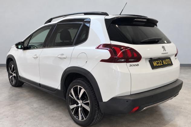 Peugeot 2008 1.2 pt t Gt Line s&s 110cv eat6 - Foto 3