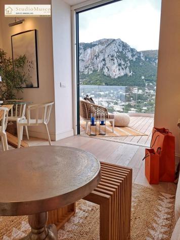 APPARTAMENTO di 3 vani e di 75 mq (CAPRI) rif. CVPZZ_1 - Foto 13