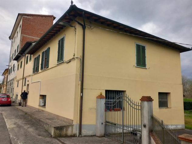 CASTELFIORENTINO APPARTAMENTO CON GIARDINO E MAGAZZINO DI 321 MQ - Foto 4