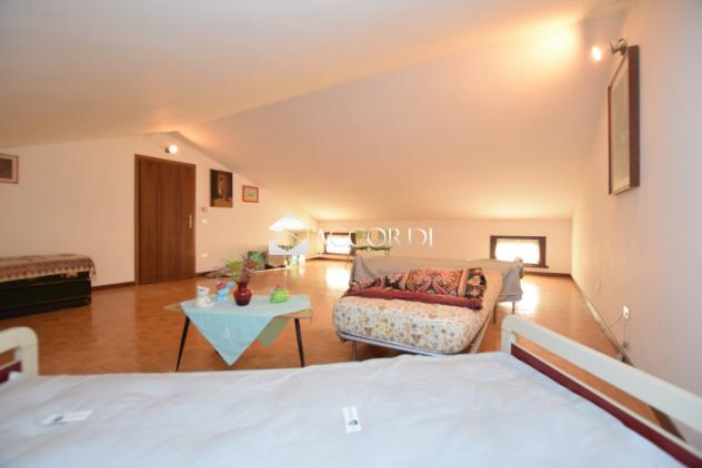 CASA INDIPENDENTE di 4 vani e di 252 mq (MONTEBELLUNA) rif. AS530 - Foto 18