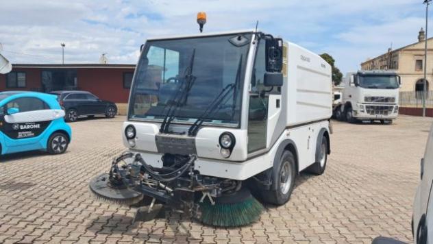 BUCHER SPAZZATRICE CITYCAT 5000 rif. 23800092 - Foto 2