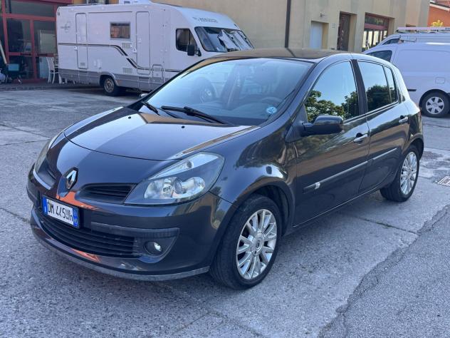 Renault Clio Storia 1.2 16V 5 porte Dynamique - Foto 4