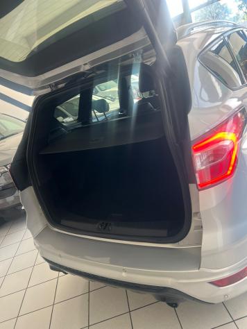 Ford Kuga 1.5 TDCI 120 CV S&S 2WD ST-Line - Foto 10