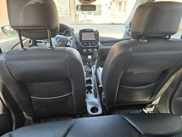 RENAULT Clio dCi 8V 75 CV 5 porte Moschino Zen rif. 23887750 - Foto 10
