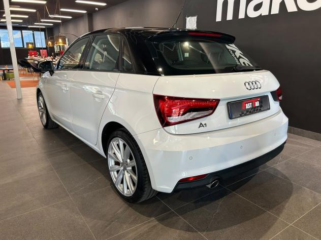 Audi A1 1.4 TDI 90cv S tronic Admired - Foto 7
