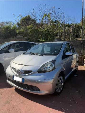 Toyota Aygo 1.4 turbodiesel 5 porte Sol - Foto 3