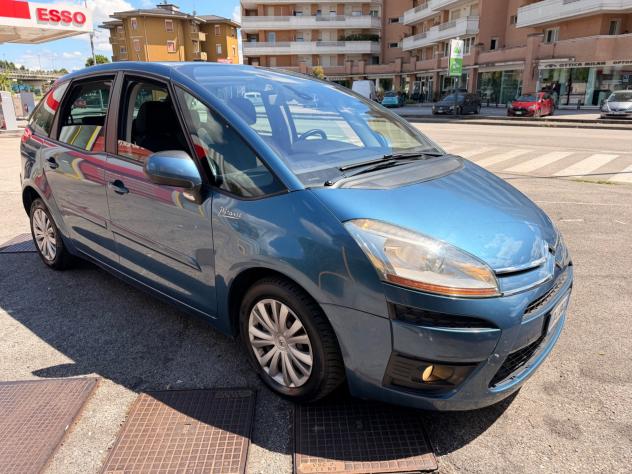 Citroen C4 Picasso 1.6 HDi 110 NEOPATENTATI PRONTO USO - Foto 2