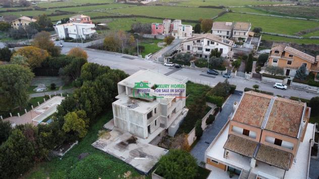 Rif. 8795 - Villa bifamiliare allo stato rustico - Foto 17