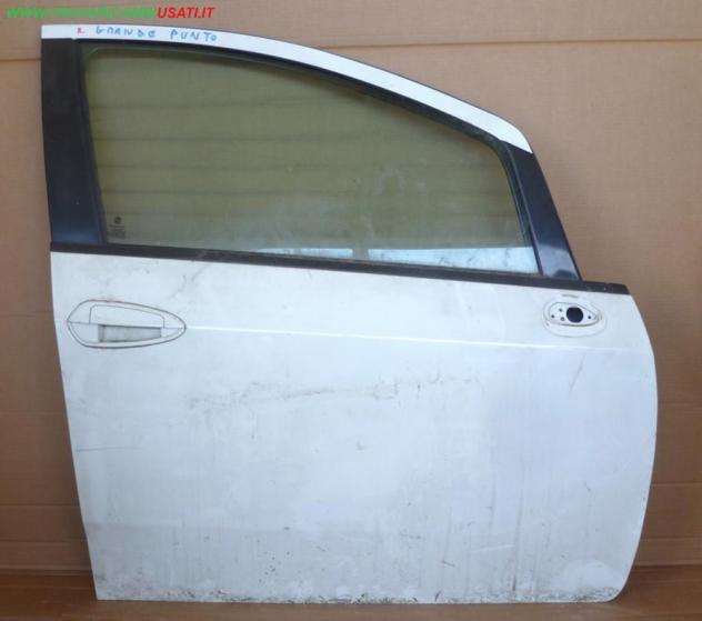 PORTA ANT.D. BIANCA C/ALZ. E SERR.  Carrozzeria  Lamierati esterni  Porte  Porta ant. dx. FIAT - GRANDE PUNTO - 01-09-2005 - 01-12-2011, FIAT - GRAND