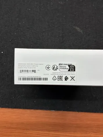 Apple Alimentatore USB?C 30W ricarica veloce 1 porta bianco MW2G3ZM/A - Foto 2