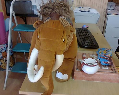 Peluche mammuth era glaciale 2 35euro