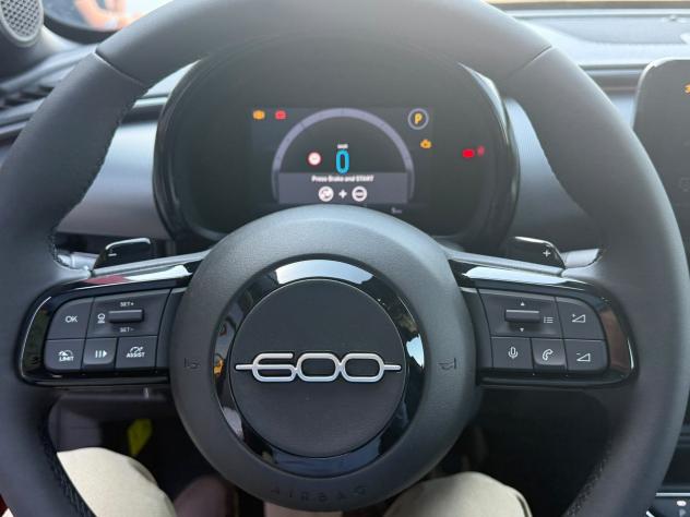 FIAT 600 1.2 Hybrid 145cv Sport Edizione milano cortina 26 prezzo valido con fin.to -1000 - Foto 5