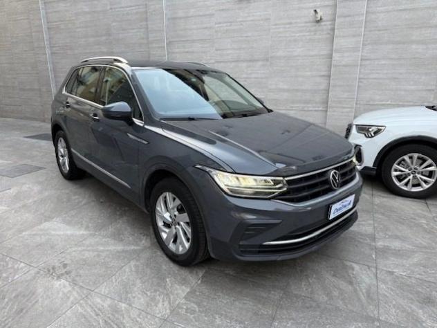 VOLKSWAGEN Tiguan 2.0 TDI 150 CV SCR DSG 4MOTION Life rif. 23099866 - Foto 3