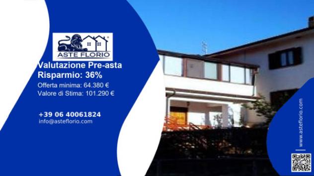 Immobile in asta di 177 m² con più di 5 locali in vendita a Montalto Uffugo