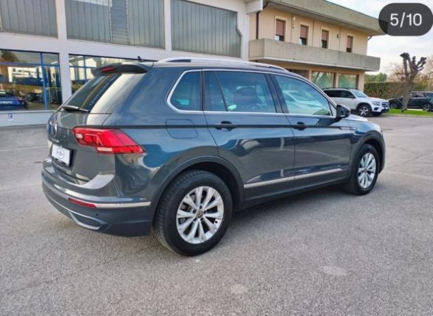VOLKSWAGEN Tiguan 2.0 TDI 150 CV SCR DSG Life rif. 23834081 - Foto 4