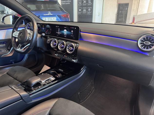 Mercedes-Benz CLA 180 d Automatic Premium - Foto 9