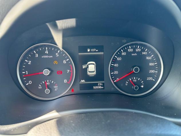Kia Stonic 1.2 Style ecogpl 82cv - Foto 8
